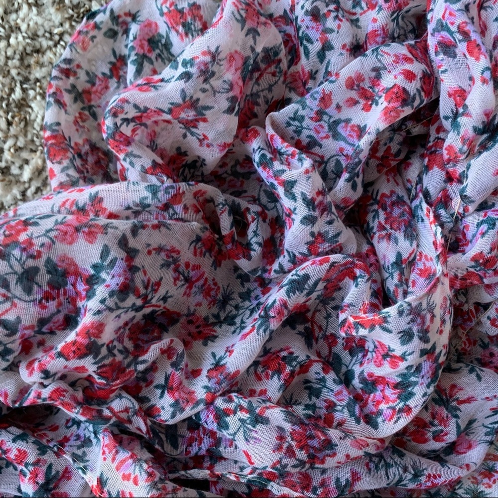 Pink Floral Print Ruffle Scarf - Picture 4 of 4